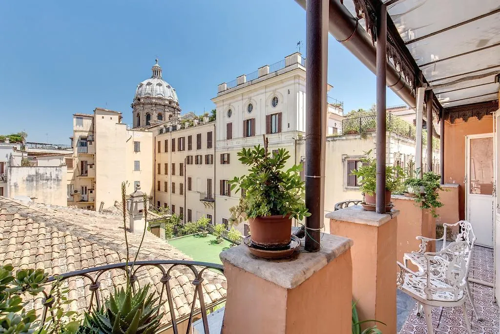 Campo De Fiori Baroque Apartment Rome Italy